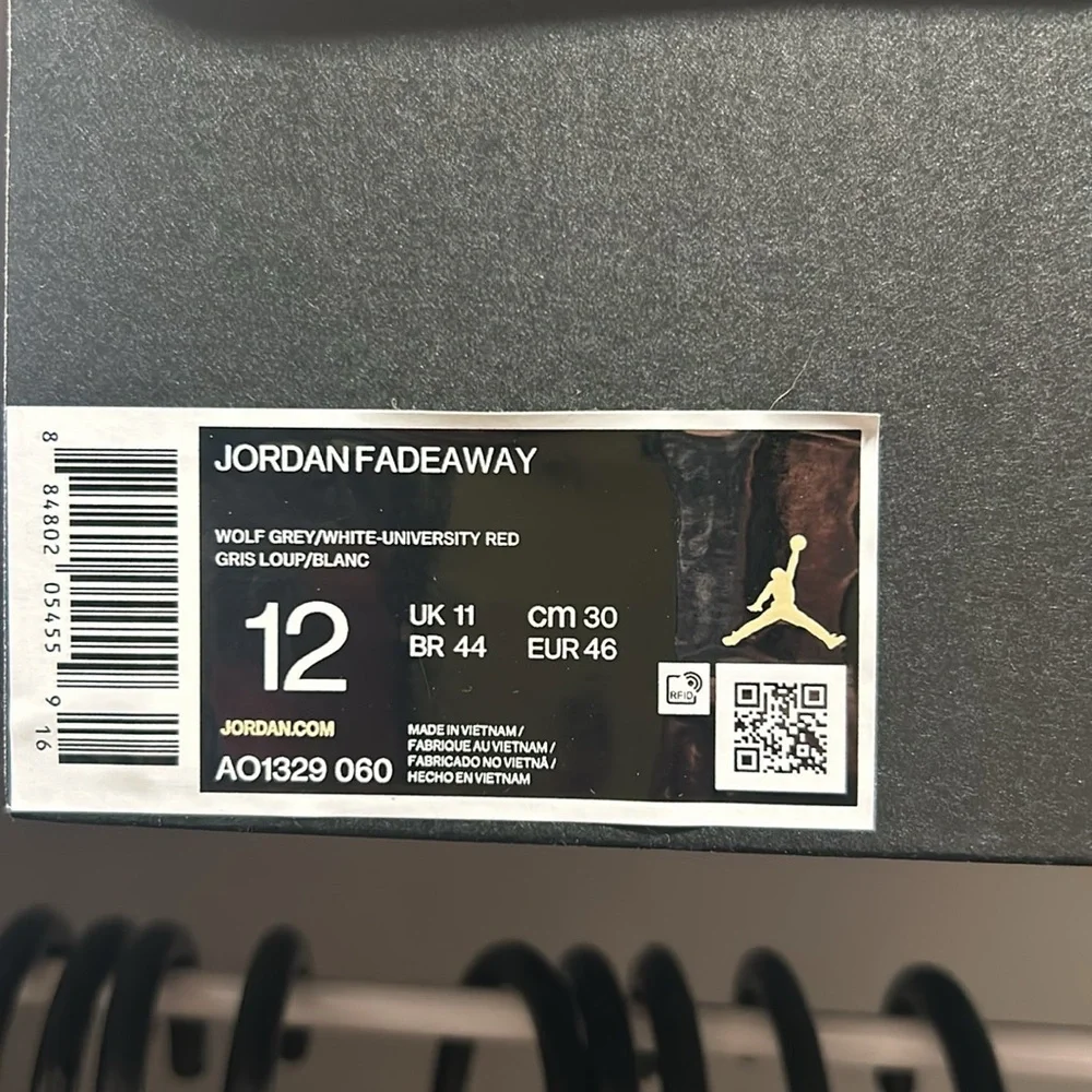 Jordan fadeaway athletic shoes new in box